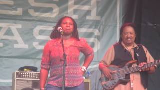 Ruthie Foster - Big Mama's humming