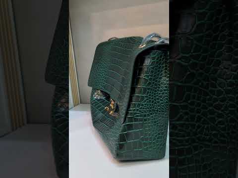 Сумка Chanel maxi Flap тренд 2026 года длина 39 см - фото 1 - id-p3250966722