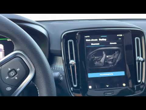 Pre-Conditioning Full Electric Volvo XC40 Recharge from Inside !!