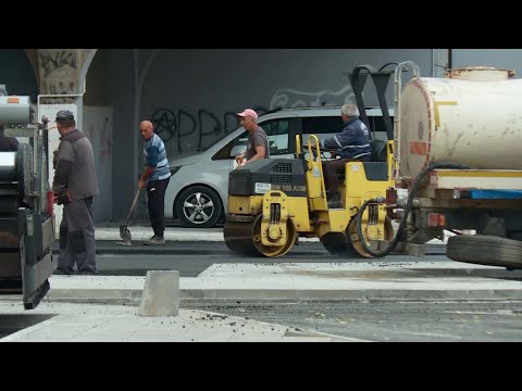 Info - Počela rekonstrukcija ulica i popunjavanje udarnih rupa (TV KCN 28.10.2024)