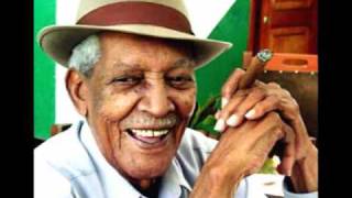 Compay Segundo - Chan Chan video