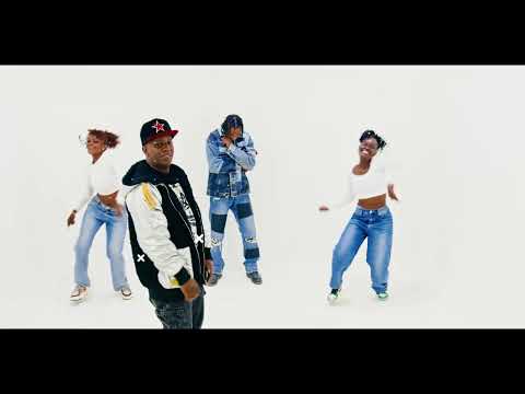 Muckey and Fido Vato