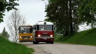preview picture of video 'Ikarused vanal postiteel / Ikarus buses in Estonia'