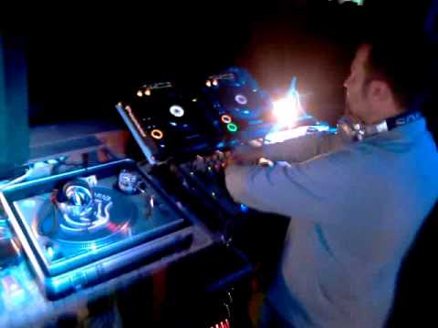 10 AGOSTO 2010 - MAX RIOLO DJ & SONYX  VOICE @ LA CAPANNINA (MT)
