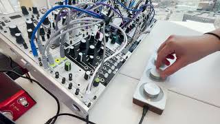 Video thumbnail for Monome Arc 4: Eerie Dark Ambient Piece by Piotr Garbaczonek