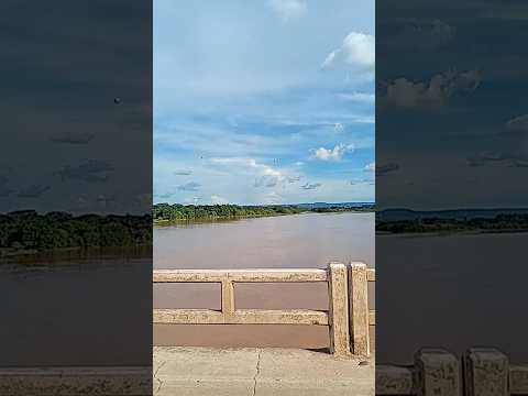 Ponte entre Pirapora e Buritizeiro, Norte de Minas Gerais.
