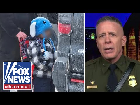 How are there this many GULLIBLE people?: Chief Border Patrol agent