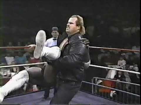 Motor City Madman vs. Dave Perry [1990-11-17]