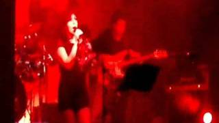 Tributo a Santa Sabina Miedo Estando qui no estoy Chicle Vampiro.wmv