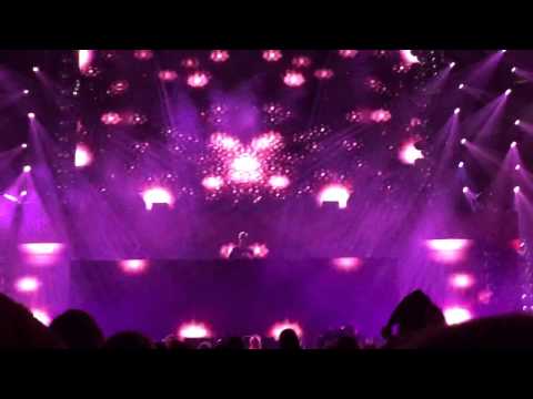 Calvin Harris "Sweet Nothing/I Need Your Love" I Heart Radio FLZ Jingle Ball Tampa 2014