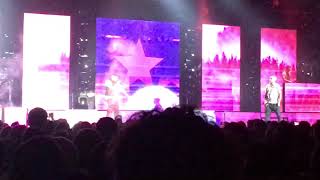 MC Solaar - Zonmé des zombies Feat. Bambi Cruz (Géopoétique Tour, AccorHotels Arena, 22/11/2018)