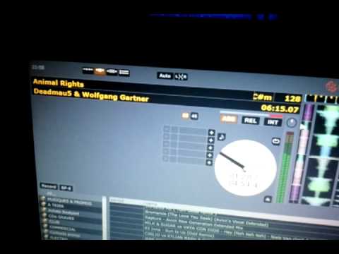 Joanna Rays - Beating For You (Laurent Schark Nervous Rmx) Played @ Blizz by Ethan Wood.mp4