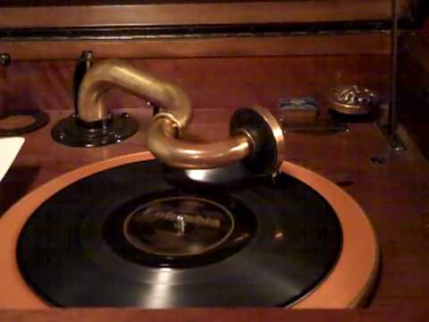 Ipana Troubadours Tommy Dorsey Smith Ballew Nagasaki Roaring 20's Victrola