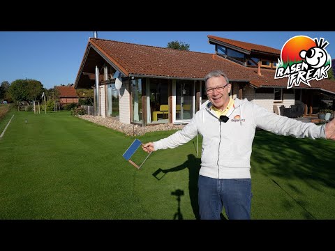 Neues vom RASENFREAK! Badsanierung, Rasen mähen und Problemstellen in der Rasenfläche.