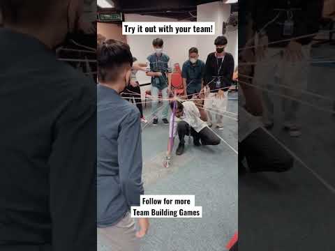 Get the pen in the bottle! 🖊️ Fun Team Building Game! 😃