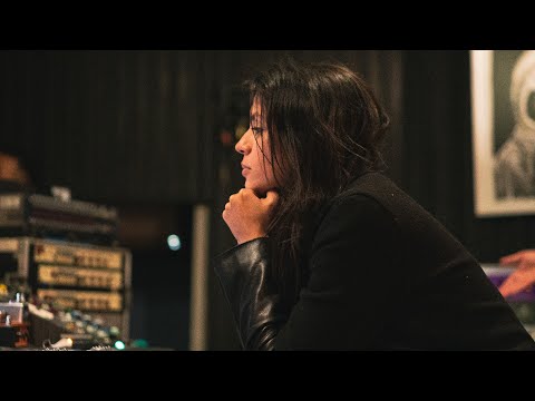 Y Volviste a Decir Te Amo - María Cristina Plata (Lyric Video)