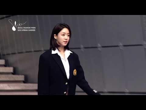 221014 Seoul Fashion Week BEYOND CLOSET - Eunjung