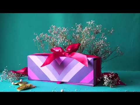 valentines day gifts ideas 2022 (girlfriend, wife, girl) HyperFoods Chocolates Gift Pack.