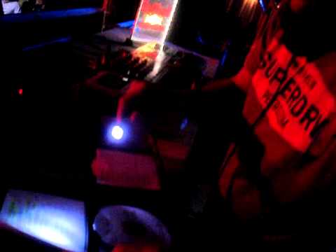 Dj FABRIZIO FATTORI LIVE @ MAMAMIA 11 OTTOBRE 2008 PARTE 1