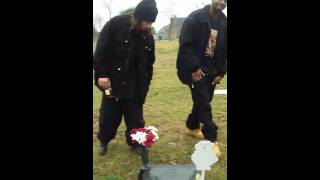 Tank Dawg Salute - How Dey Gon