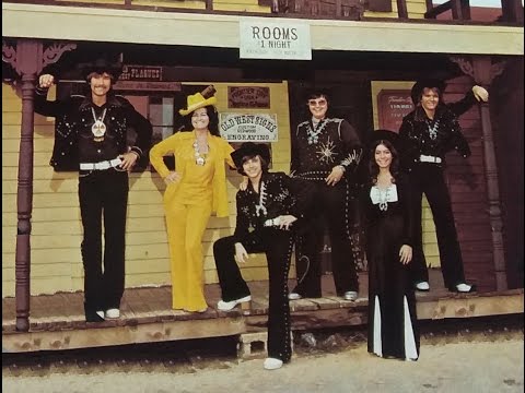 United We Stand THE HART FAMILY (Brotherhood of Man cover song)