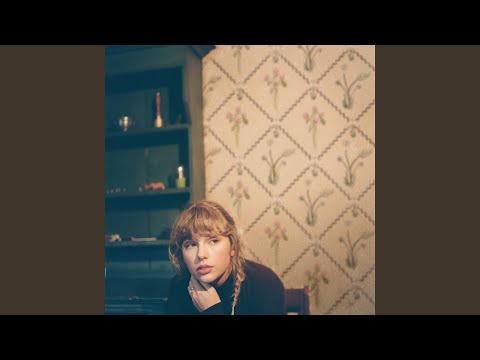Video thumbnail for willow (lonely witch version)