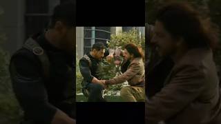 pathan film best scane shahrukh and john fighting�