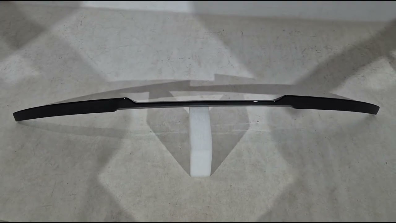 BMW 3-serien G20/G21 2018– Spoiler i M4-stil (för G20/G80, blanksvart) Video 2
