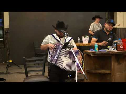 Hnos Espinoza _ El Ayudante (en vivo)