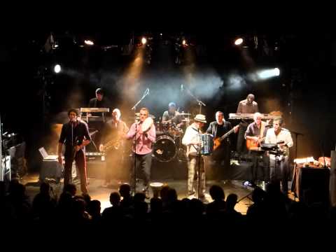 MJC l'escale à Aubagne - Orchestre National de Barbès - Méditerranée (live)
