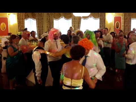 Musica e Animazione al Matrimonio con Gadget Divertenti - La Masseria - Revival Francesco Barattucci