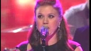 KELLY CLARKSON (awesome emotional performance)  - NEVER AGAIN (Live w/ lyrics)