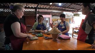 Thai 🇹🇭 Cooking Class in Chiang Mai | Apps and Dessert 🥭🍚