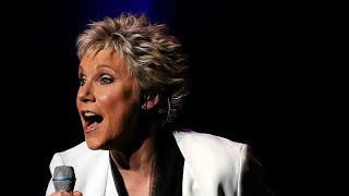 Anne Murray &amp; Dave Loggins ~ Nobody Loves Me Like You Do