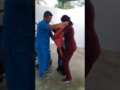 El baile de la Pupi. Cole está de moda