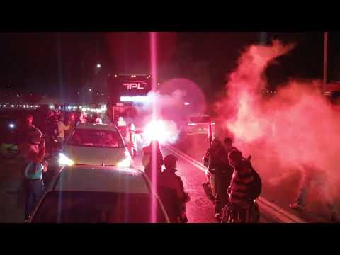 "Los Rojinegros - Caravana Rangers vs Curicó 2021" Barra: Los Rojinegros • Club: Rangers de Talca