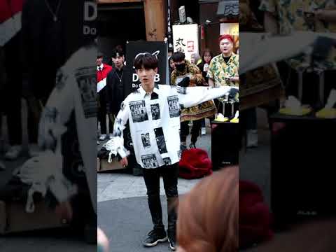 DOB jaehwan BTS - Fake Love busking fancam