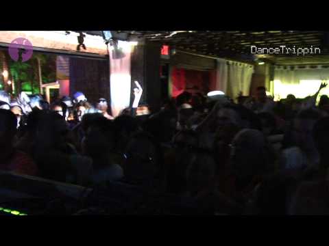 Mihalis Safras - San Trope (Oxia Remix) [played by Audiofly]