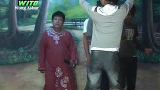 Download lagu 05Live Show Sandiwara CHANDRA SARI 12 MEI 2012 mp3 Download lagu 05Live Show Sandiwara CHANDRA SARI 12 MEI 2012 mp3