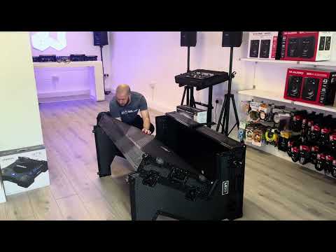 UDG Ultimate Flight Case Portable Z-Style DJ Table