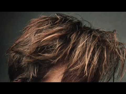 Video thumbnail for Chandelier