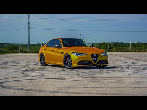 Wrapped Alpha Romeo | Night Lovell - Rideau Swing  [4K]