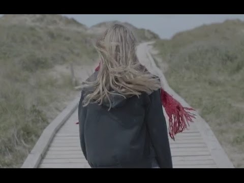 Sarah Cracknell ft. Nicky Wire - Nothing Left To Talk About (Official Video)