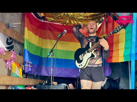 1. CSD TF | Liebeslied für SUV-Autos (Dino Paris und der Chor der Finsternis)