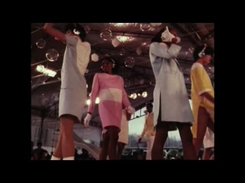 Moda, è morto André Courrèges, stilista visionario e moderno