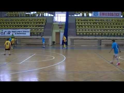 Javoria Jawor - Victoria Wałbrzych 2 : 1