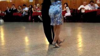 Camila Danelli and Jorge López at 'La Baldosa', 2009