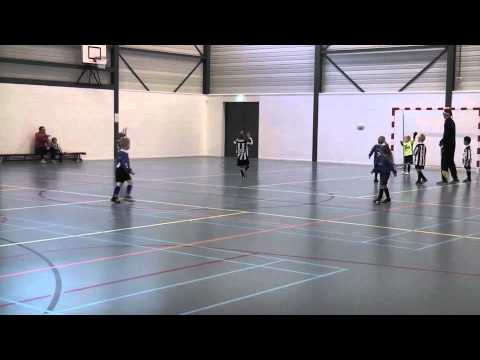 Puppies VV Roden op toernooi BSVV