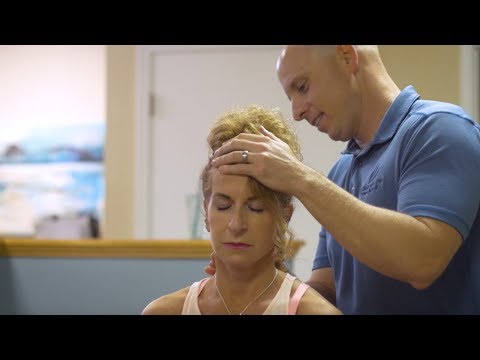 download lagu mp3 mp4 Dr Aaron Smith Chiropractor, download lagu Dr Aaron Smith Chiropractor gratis, unduh video klip Dr Aaron Smith Chiropractor