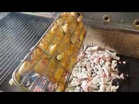 Video Barbecue en inox au Charbon Industriel professionnel 6 grilles rotatives + 1 grille fixe IMPORMARTINHO